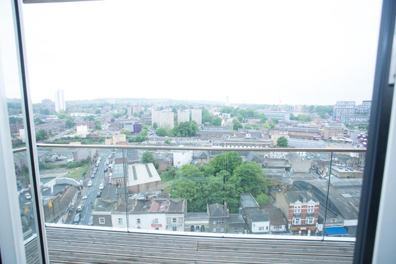 High View Two Bedroom Apartment In Woolwich Londýn Exteriér fotografie